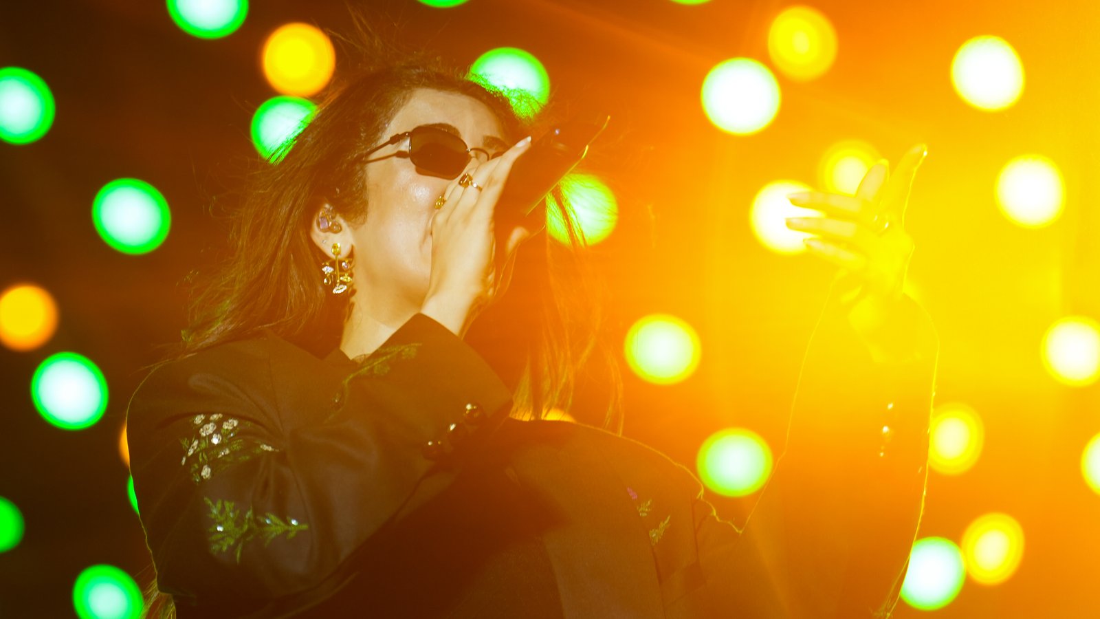 Jonita Gandhi — Photo 11 of 25